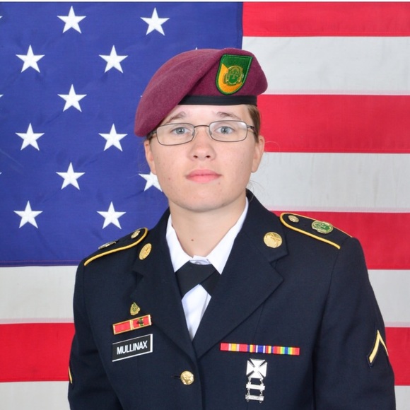 Meet your Posher, Michaela - Picture 1 of 1